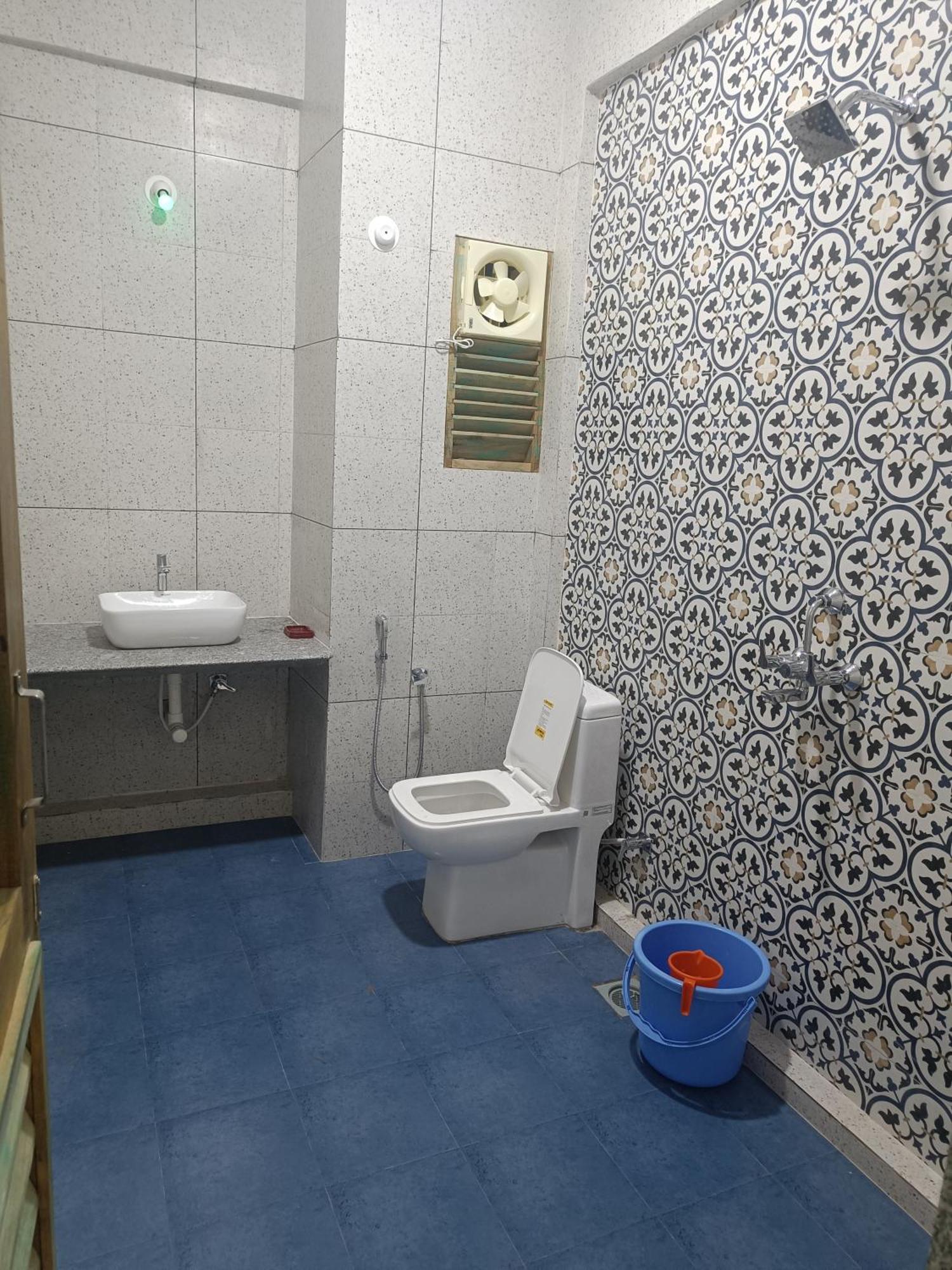 Lavish Exotic Hotel & Apartments Arambol Buitenkant foto